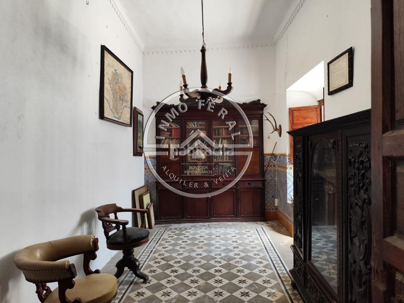 Foto 9f585ffb-3d53-4690-966c-ad04f790c75a. Casa  en venta en centro, 10 dormitorios. en Écija