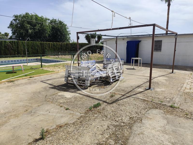 Foto 9b1bf506-ef26-4d91-843c-9152886a6feb. Terreno residenziale in Écija