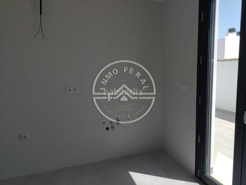 Foto d952ca9a-0c8b-4d7b-be4e-2cd220370a4a. Àtic amb calefacció aparcament a Écija