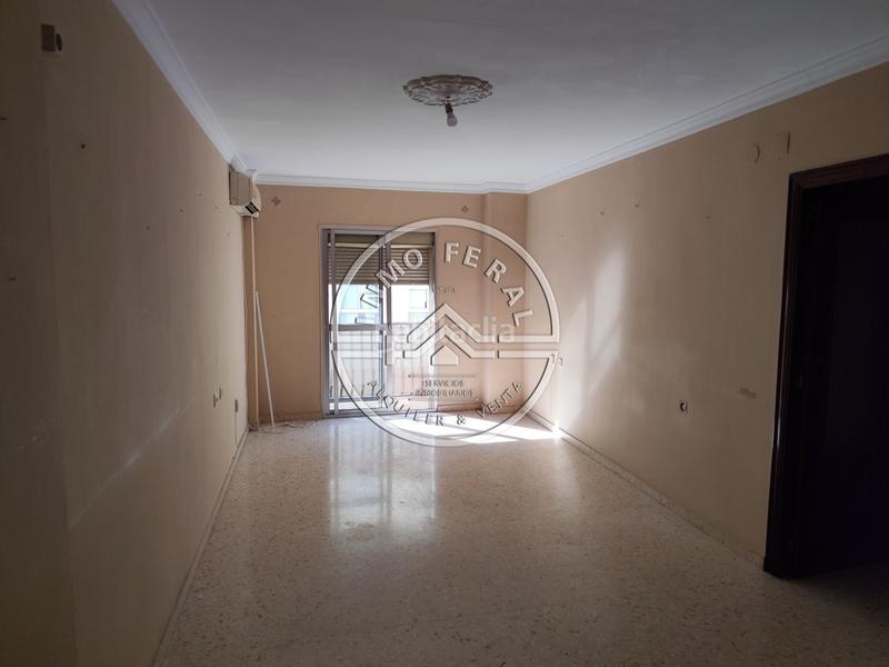 Foto 04cf6b75-6340-4c43-82aa-23fb84604c2e. Appartement avec chauffage dans Écija