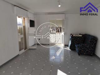 Appartement à Écija. Piso en venta en puerta cerrada, 3 dormitorios.