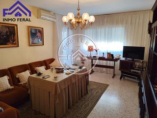 Appartamento in Écija. Piso en venta en centro, 4 dormitorios.
