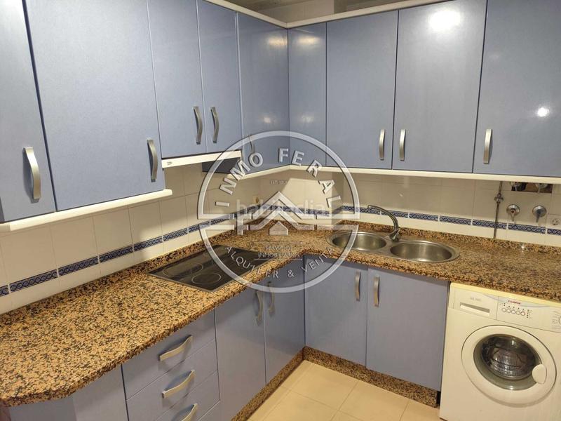 Foto 16c6fef4-8891-4c5f-b1a3-ede0799fb8a8. Flat with heating in Écija