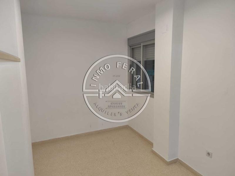 Foto 639e5cff-6f0f-47c4-b517-297bc5d4201a. Flat with heating in Écija