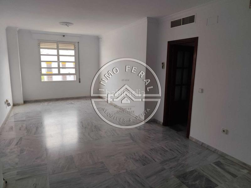 Foto 67117f43-20b3-4638-a5e2-64510602834e. Pis amb calefacció piscina a Écija