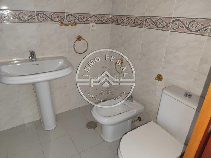 Foto af87287e-5daf-4de1-8b03-3d2ba2a1fc26. Pis amb calefacció piscina a Écija