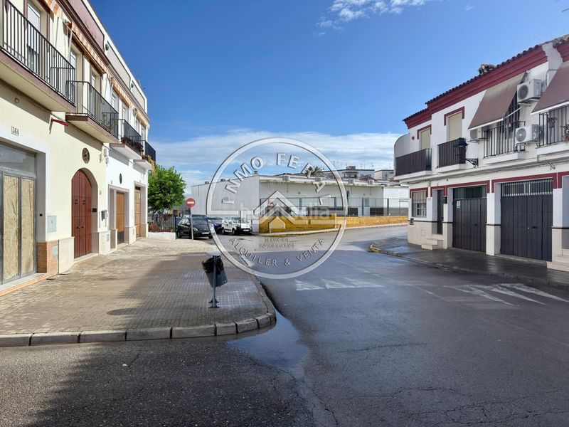 Foto dd5808f6-155b-4404-b6f9-6c2b81e1b21a. Terreny residencial a Écija