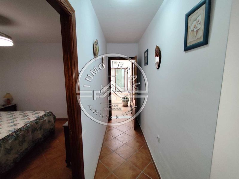 Foto 5493c835-af1e-430c-a9da-49ab785bdece. Casa amb calefacció a Écija