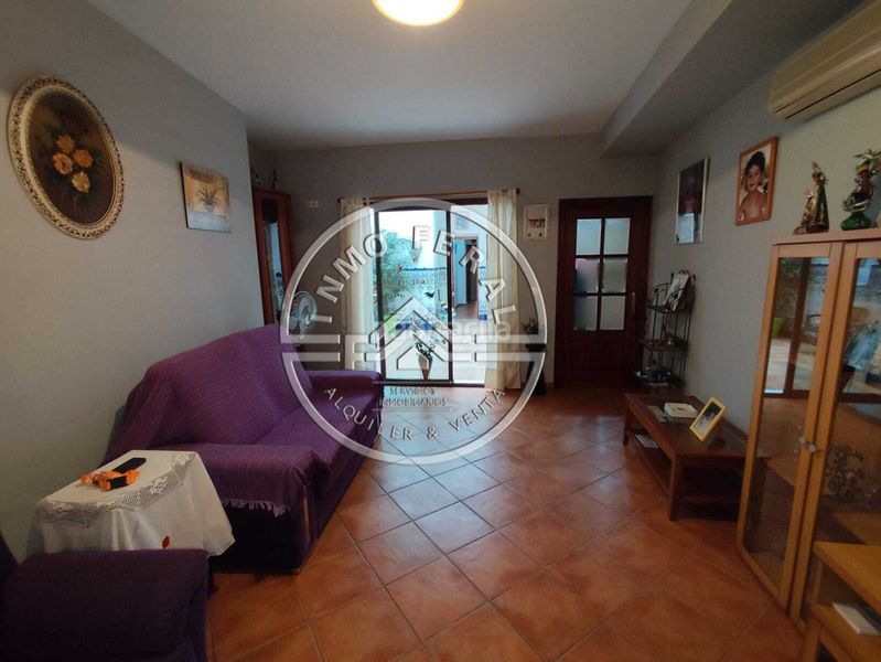 Foto 7b4429a5-e829-4366-9d03-39712d8905bb. Casa amb calefacció a Écija