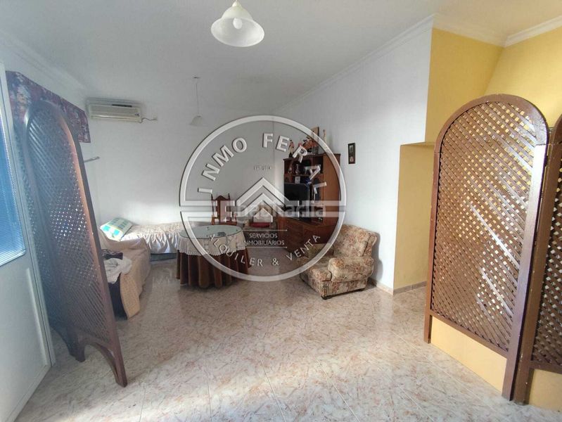 Foto 03cbfe96-feff-46e4-8ce1-ae6d19cc5906. Apartament amb calefacció a Luisiana (La)