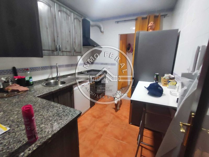 Foto fd2276ad-2ae0-4e83-be62-11ec8215d957. Pis amb calefacció aparcament a Écija
