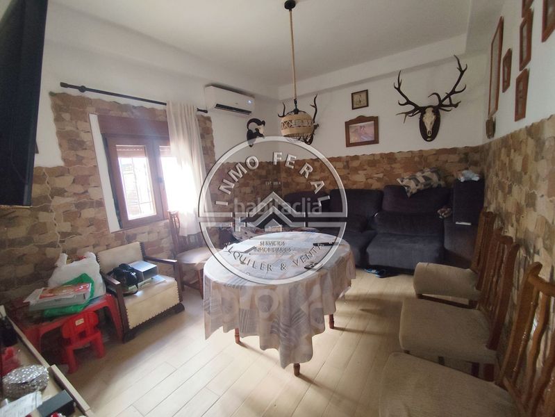 Foto 07e73cf4-9123-44a4-b531-9e61742a78a0. Casa amb calefacció aparcament a Écija