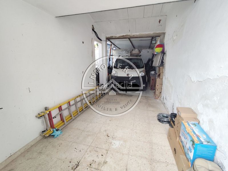 Foto cc32aa23-ac4c-4d23-8406-8459049cfd81. Casa amb calefacció aparcament a Écija