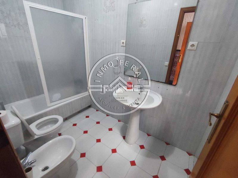 Foto 49f1bddd-9d1a-488b-b2aa-00688d80e052. Casa amb calefacció a Luisiana (La)