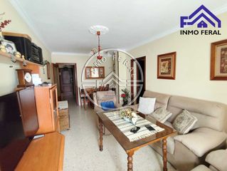 Flat in Écija. Piso en venta en las huertas, 3 dormitorios.