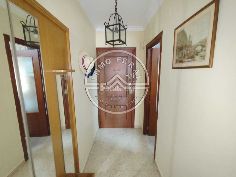 Foto b88018f8-b0ef-49d6-8f82-e9aba10d62d9. Pis amb calefacció aparcament a Écija