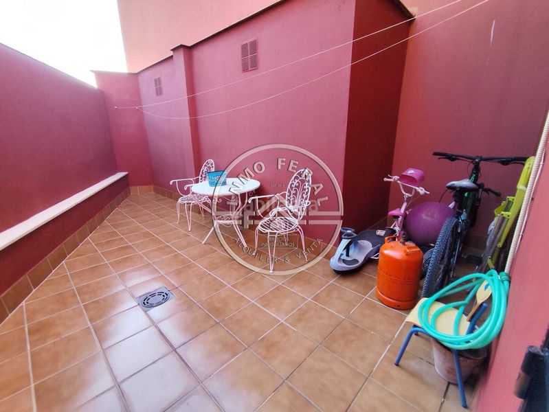 Foto f839e931-576b-426d-bee2-f477ae38f24d. Casa amb calefacció aparcament a Écija