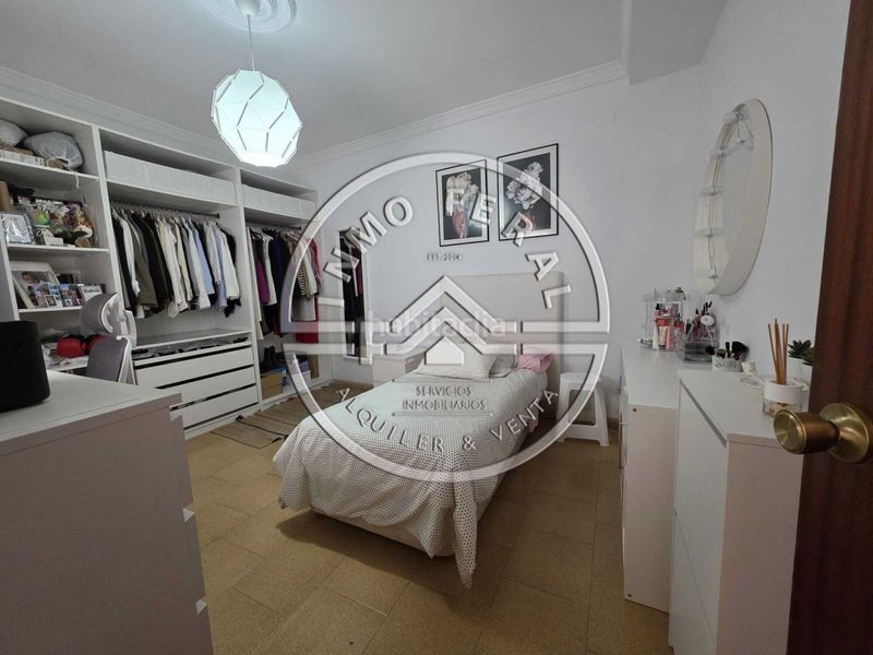 Foto cba25821-8ea1-49a5-903d-fac695349300. Casa amb calefacció a Écija