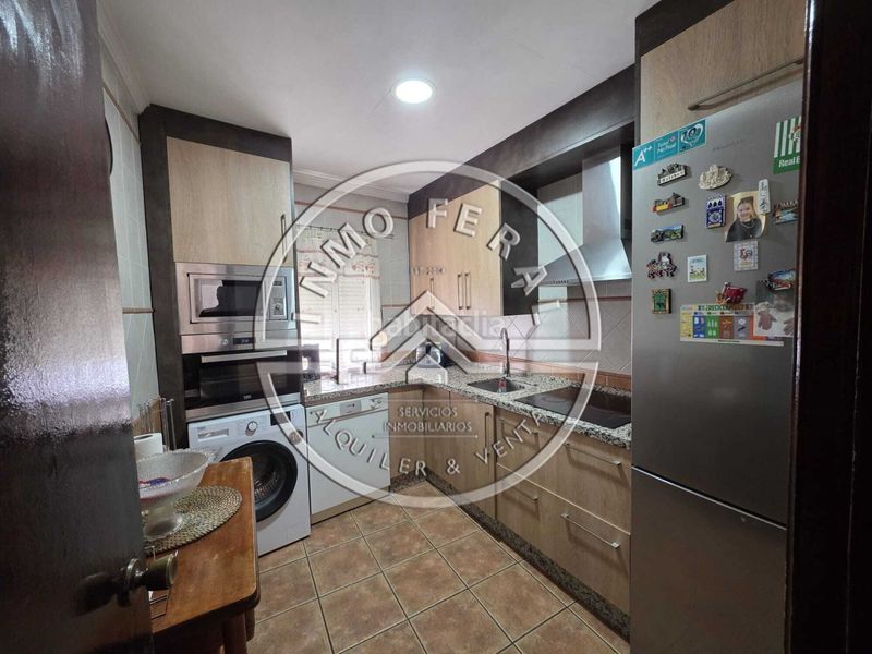Foto d37fa7ea-3517-4c2b-86e0-6a422cc7d3ae. Casa amb calefacció a Écija