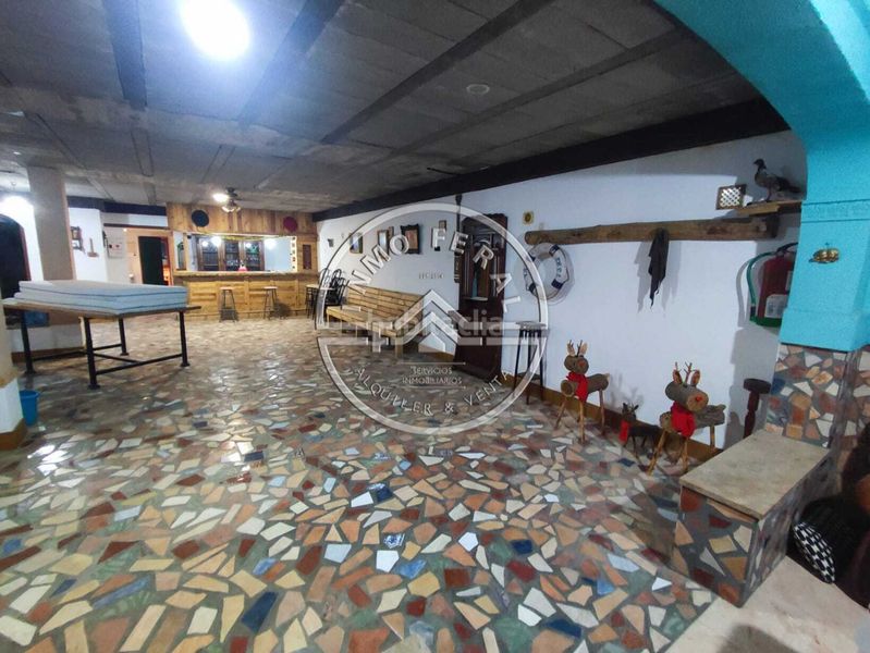 Foto f4dd1b46-d01c-426e-b94d-027bd0f276e2. Casa amb aparcament a Luisiana (La)