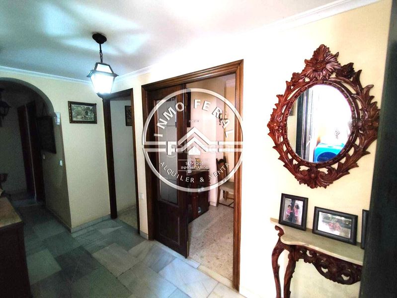 Foto e1a9529e-5913-4e26-a3c4-1a960b6fc712. Casa amb calefacció aparcament a Écija