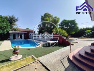 Xalet a Carlota (La). Chalet en venta en los algarbes, 4 dormitorios.