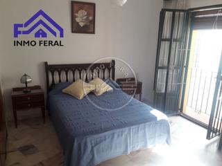 Pis a Écija. Piso en venta en centro, 3 dormitorios.