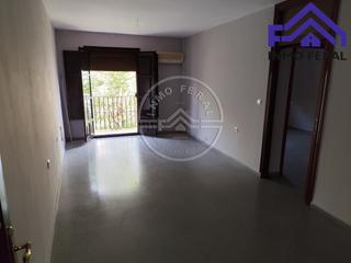 Pis a Écija. Piso en venta en avda. emigrantes, 3 dormitorios.