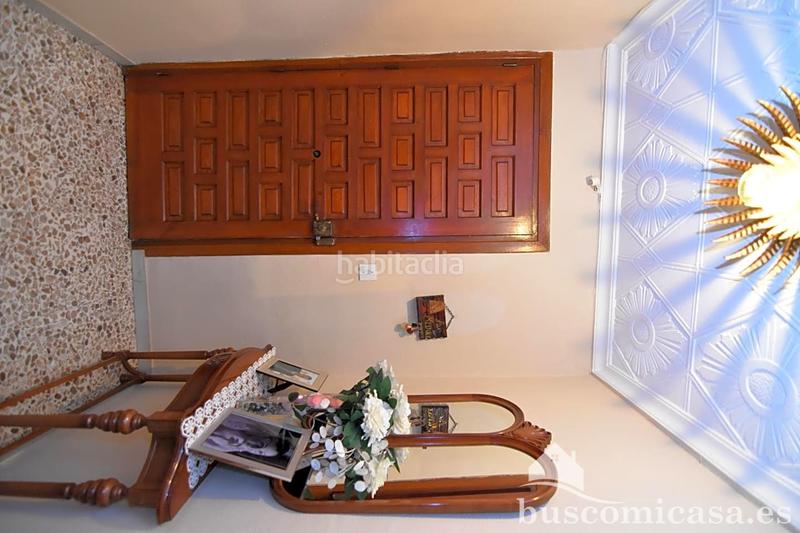 Foto cd7d12fe-65c9-4393-99ff-b09b36760ea9. Maison jumelée avec parking dans Zona Hospital Linares