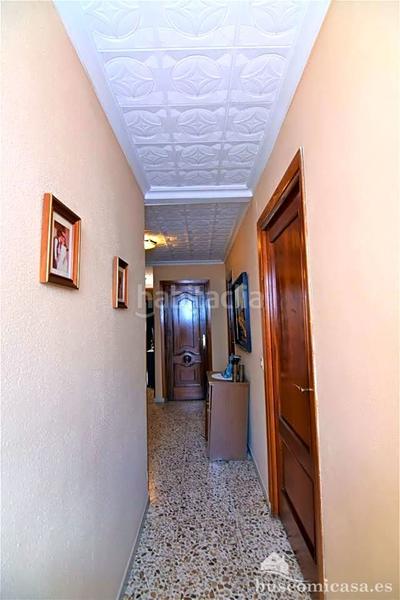 Foto 0122cb11-4d85-481c-aa38-56b2788b0925. Semi detached house with parking in Zona Hospital Linares