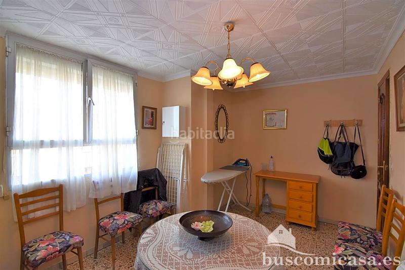 Foto 082749f0-a87f-4721-a052-979fe512f8df. Semi detached house with parking in Zona Hospital Linares