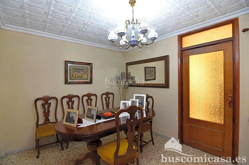 Foto a3055c88-c363-48a7-9634-22237dc558ce. Semi detached house with parking in Zona Hospital Linares