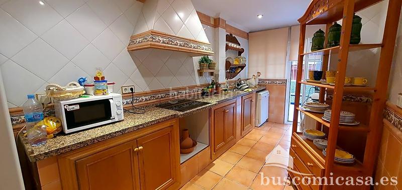 Foto 562c7a54-19c9-49ec-bcf9-ed0b75651576. Planta baixa amb calefacció a Zona Hospital Linares