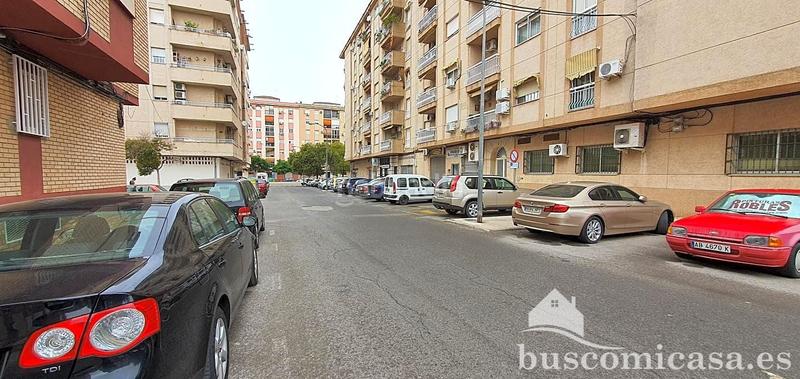 Foto 79b31c94-de02-4608-ab1f-0407c6a46914. Planta baixa amb calefacció a Zona Hospital Linares