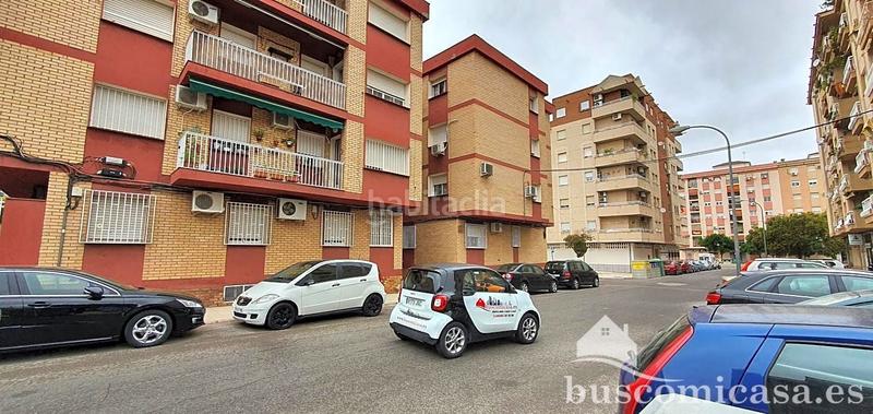 Foto 7eaf8d7d-033b-453d-ab7c-4839ac2e0817. Planta baixa amb calefacció a Zona Hospital Linares