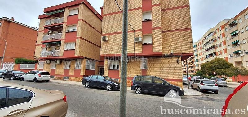 Foto f4efa3c7-881c-4bb7-b059-f35b2aff82bf. Planta baixa amb calefacció a Zona Hospital Linares