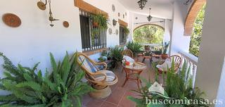 Casa  Urbanización las encinas. Este casa / chalet se encuentra en urbanización las encinas, 237
