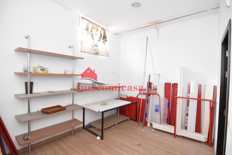 Foto 19f294bb-d55b-43fb-8898-7c7ace2d7cbe. Locale commerciale in murillo 10 in Linarejos Linares