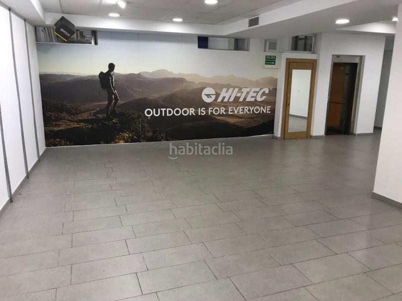 Foto 528d5361-277b-4714-b2a4-a3f058ffde98. Alquiler local comercial en Centro ciudad Linares