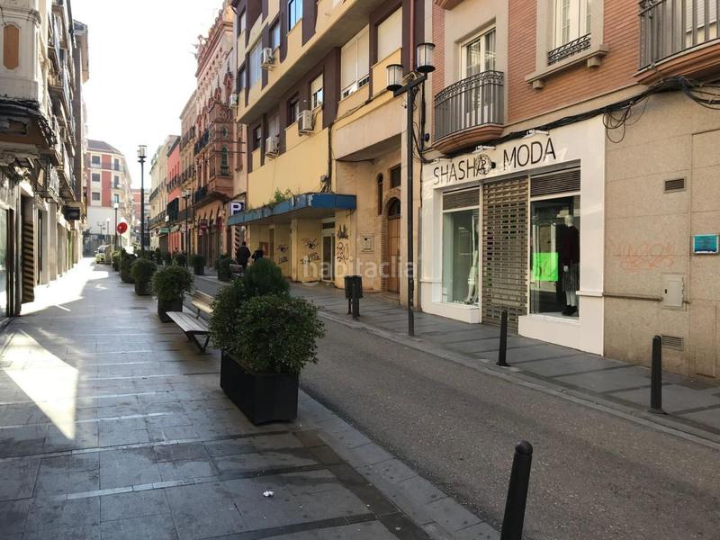 Foto 02631920-389c-4200-8b56-b91193e58f3b. Affitto locale commerciale in Centro ciudad Linares