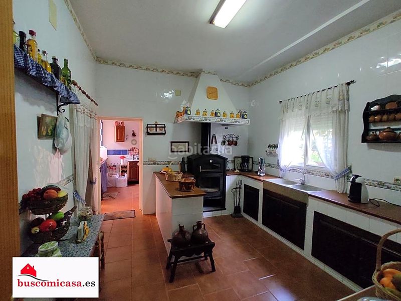 Foto 0ab42beb-b6f2-47fe-ab23-79e52a0b7af5. Casa amb calefacció aparcament piscina a San Roque - La Cruz - La Rozuela Linares