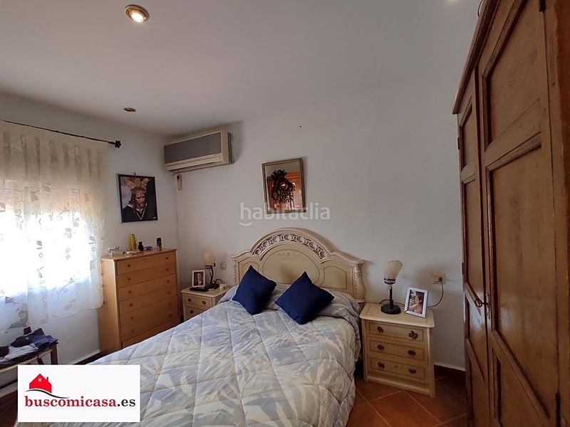 Foto 26636a40-e871-4174-a3c2-2a9890e308ec. Casa amb calefacció aparcament piscina a San Roque - La Cruz - La Rozuela Linares
