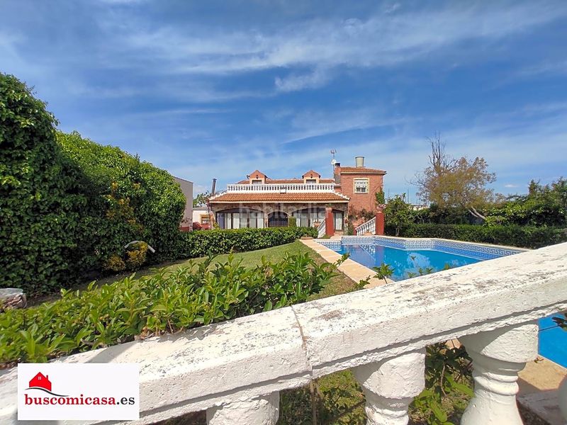Foto 3a510da9-c4e7-4071-bdde-f96c3fc9155e. Casa amb calefacció aparcament piscina a San Roque - La Cruz - La Rozuela Linares