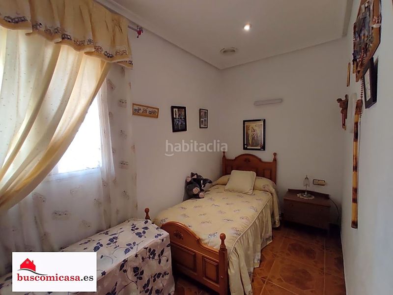 Foto 50768759-0198-4d4d-9d5b-76539028fa6d. Casa amb calefacció aparcament piscina a San Roque - La Cruz - La Rozuela Linares