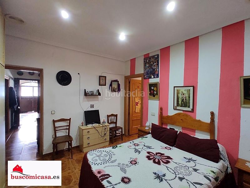 Foto 6f325211-65e9-47ba-9424-721cd1630116. Casa amb calefacció aparcament piscina a San Roque - La Cruz - La Rozuela Linares