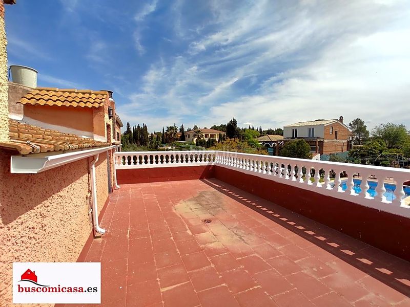 Foto 731a24b9-50ca-4964-8d88-4df77cb11634. Casa amb calefacció aparcament piscina a San Roque - La Cruz - La Rozuela Linares