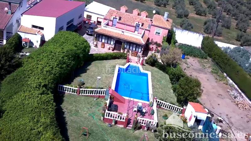 Foto 91456dff-697b-49bd-b36e-fc98792c46f8. Casa amb calefacció aparcament piscina a San Roque - La Cruz - La Rozuela Linares