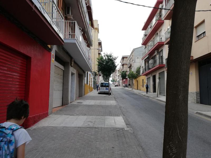 Foto 86402b42-d106-4278-8499-887ff9df0436. Lloguer local comercial a Linarejos Linares