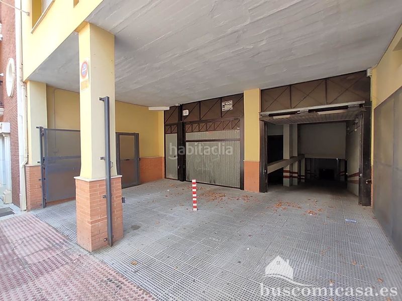 Foto d1bb649f-1a5c-404c-9c5c-25aa0b4108b3. Aparcament cotxe a Linarejos Linares