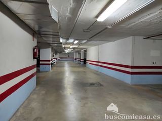 Parking coche  Paseo virgen de linarejos